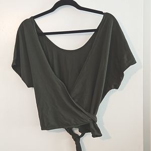 Lululemon wrap top size 12 forest green.